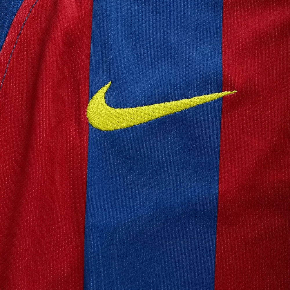 Retro 2005/06 Barcelona Home Soccer Jersey - UCL