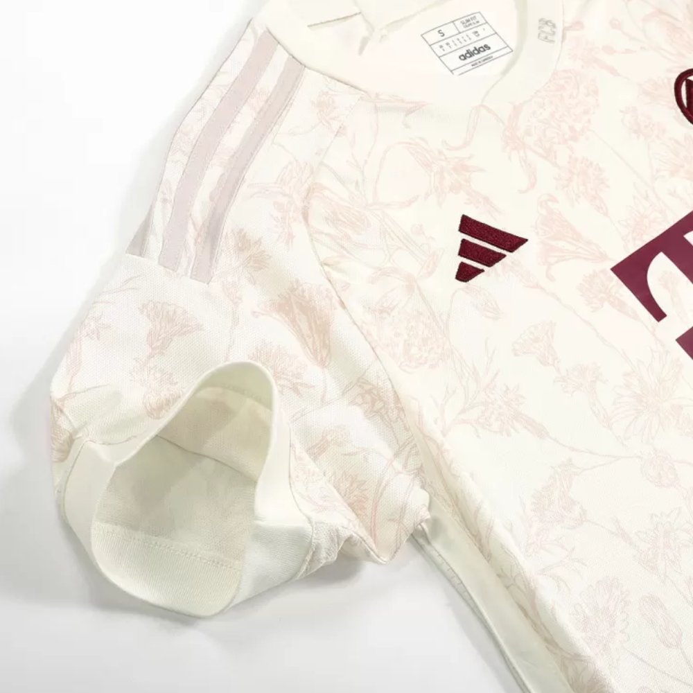 Bayern Munich Champions League Soccer Jersey 2023/24